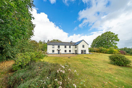 3 acres of House with Land for sale in Devon