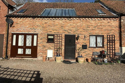 Barn Conversion for sale in Fiskerton cum Morton