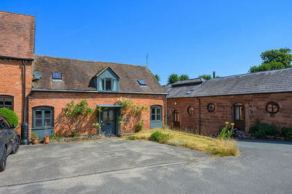 Barn Conversion for sale in Chetwynd