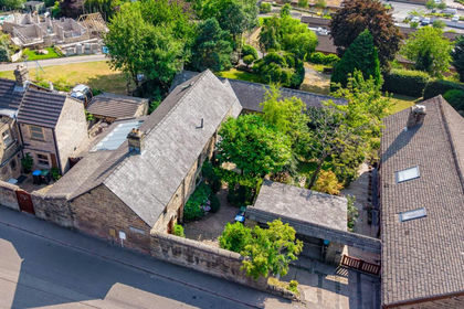 Barn Conversion for sale in Darley Dale
