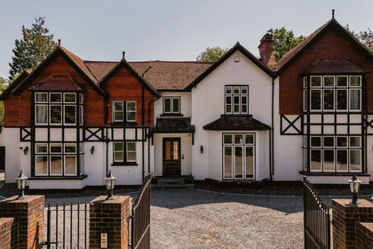 1.3 acres of House with Land for sale in Burstow