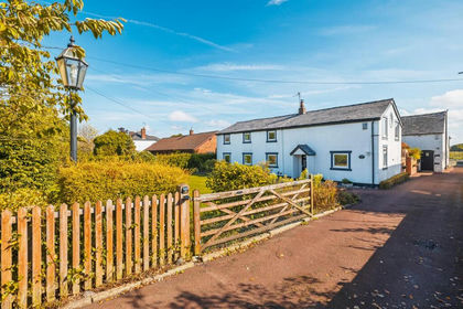 9.3 acres of Agricultural Land for sale in Little Stanney