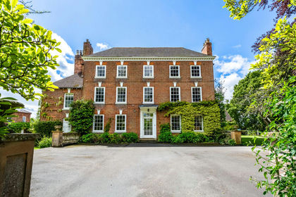 13 acres of House with Land for sale in Martley