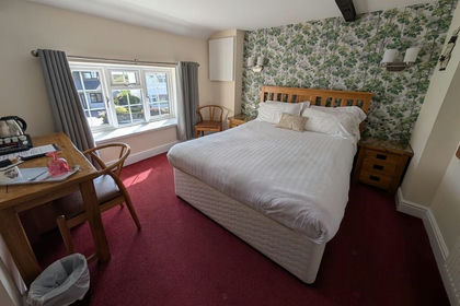 Pub for sale in Llandow