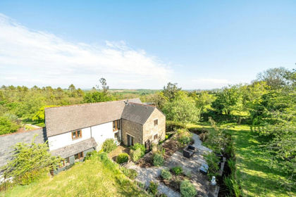 5.9 acres of House with Land for sale in St. Cleer