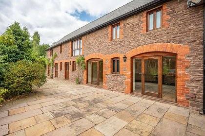 Barn Conversion for sale in Rowlstone
