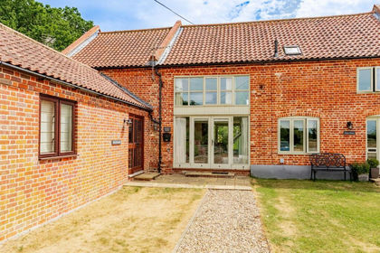 Barn Conversion for sale in Sutton