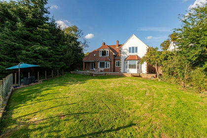 1 acre of House with Land for sale in Darlington
