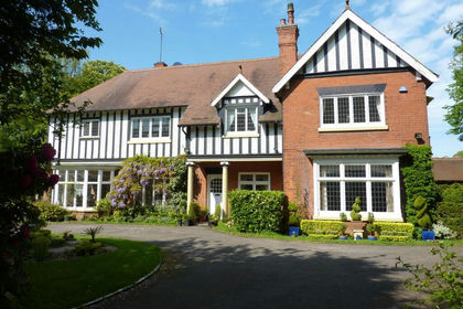 2.5 acres of House with Land for sale in Healing
