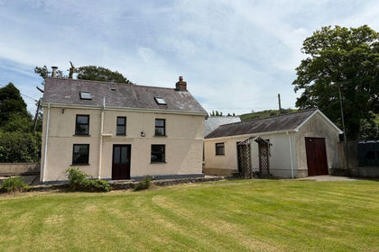 2.4 acres of Cottage for sale in Cynwyl Gaeo