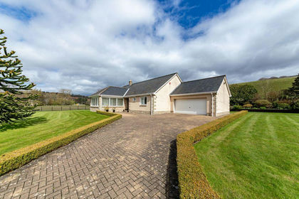 1.9 acres of House with Land for sale in Berwickshire, Roxburgh and Selkirk
