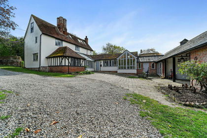 1.5 acres of House with Land for sale in Bures St. Mary