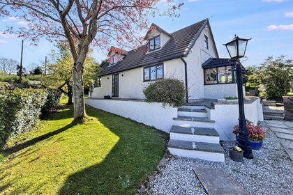 1 acre of Cottage for sale in Llanfair Talhaiarn
