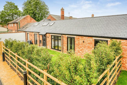 Barn Conversion for sale in Wavendon