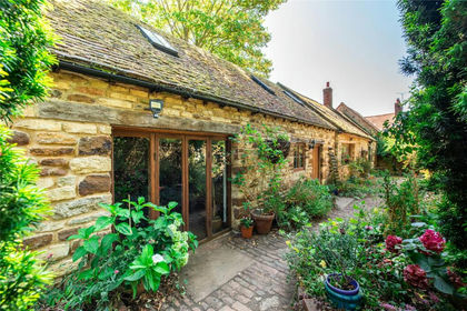 Barn Conversion for sale in Blisworth