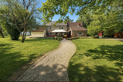 7 acres of House with Land for sale in Hill