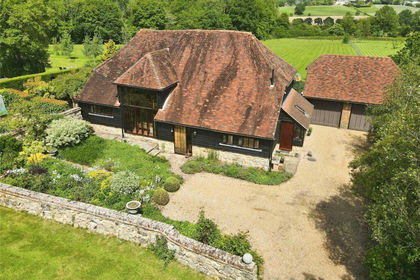 11.5 acres of Barn Conversion for sale in Salehurst and Robertsbridge