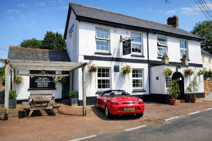 Pub for sale in Plymtree