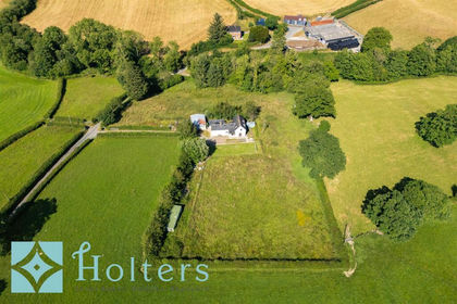 4 acres of House with Land for sale in Llandinam