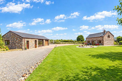 Barn Conversion for sale in Lifton