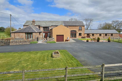 Barn Conversion for sale in Catterlen