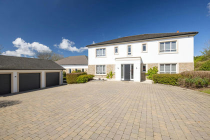 1 acre of House with Land for sale in null