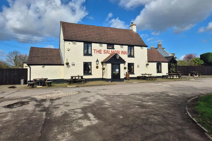 Commercial Land for sale in Hamfallow