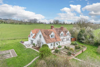 4.7 acres of Country Home for sale in Staunton on Arrow