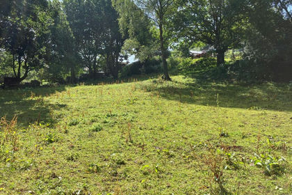 3.4 acres of Agricultural Land for sale in Pontypridd Town