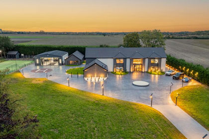 3.4 acres of Land for sale in Hatfield