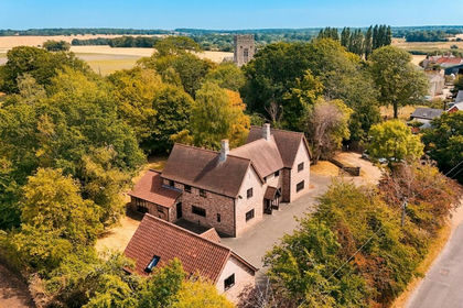 1 acre of House with Land for sale in Hinderclay