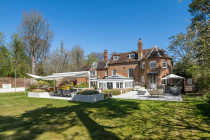 2 acres of Country Home for sale in Knebworth