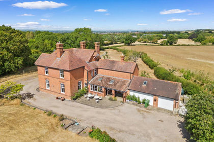 2.7 acres of House with Land for sale in Norton Juxta Kempsey