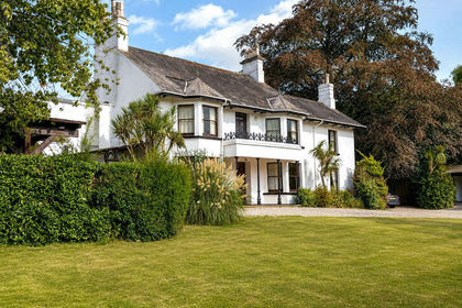 3.5 acres of Country Home for sale in Abbotskerswell