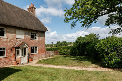 10 acres of House with Land for sale in Ellingham, Harbridge and Ibsley