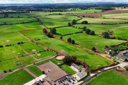 5.7 acres of Grazing Land for sale in Appleton East and West