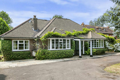 4 acres of Land for sale in Orpington