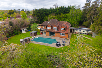 2 acres of House with Land for sale in Great Missenden