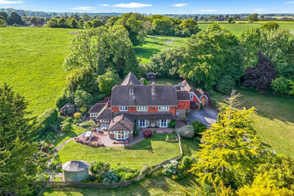 1.4 acres of House with Land for sale in Hamsey