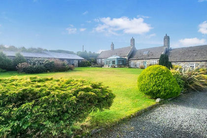 15 acres of Farmhouse for sale in Talsarnau