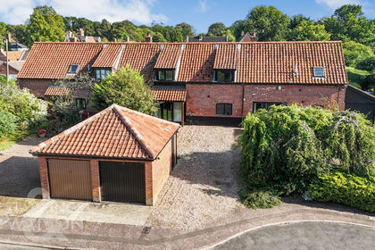 Barn Conversion for sale in Brooke