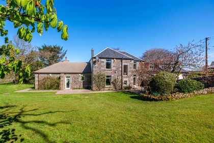 5 acres of House with Land for sale in East Kilbride and Strathaven
