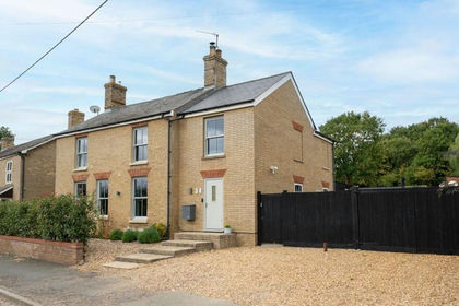 1 acre of Recreational Land for sale in Haddenham