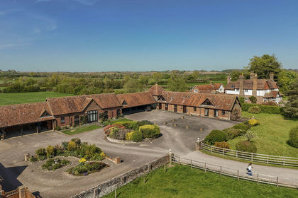 Barn Conversion for sale in Tring Rural