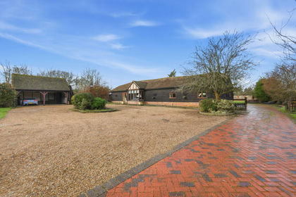 1.4 acres of Land for sale in Brentwood and Ongar