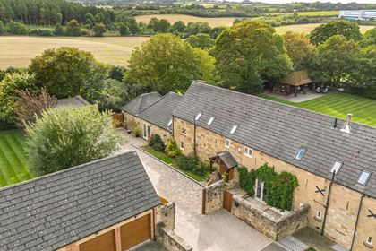 Barn Conversion for sale in Mansfield