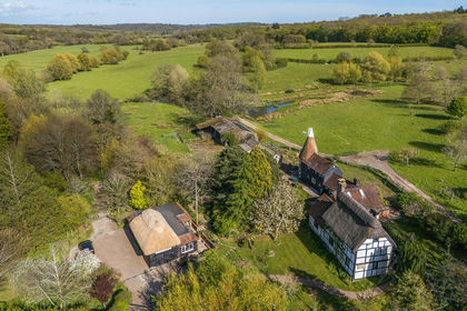 42 acres of House with Land for sale in Etchingham