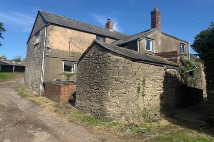50.5 acres of Farm for sale in Ruardean