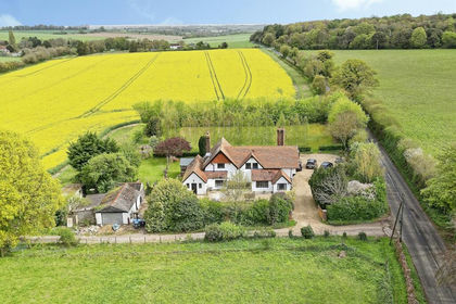 1 acre of House with Land for sale in Nonington