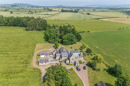 Holiday Let Property for sale in Whittingham